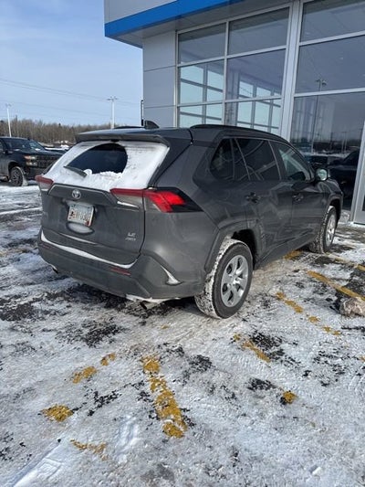 2021 Toyota RAV4 LE