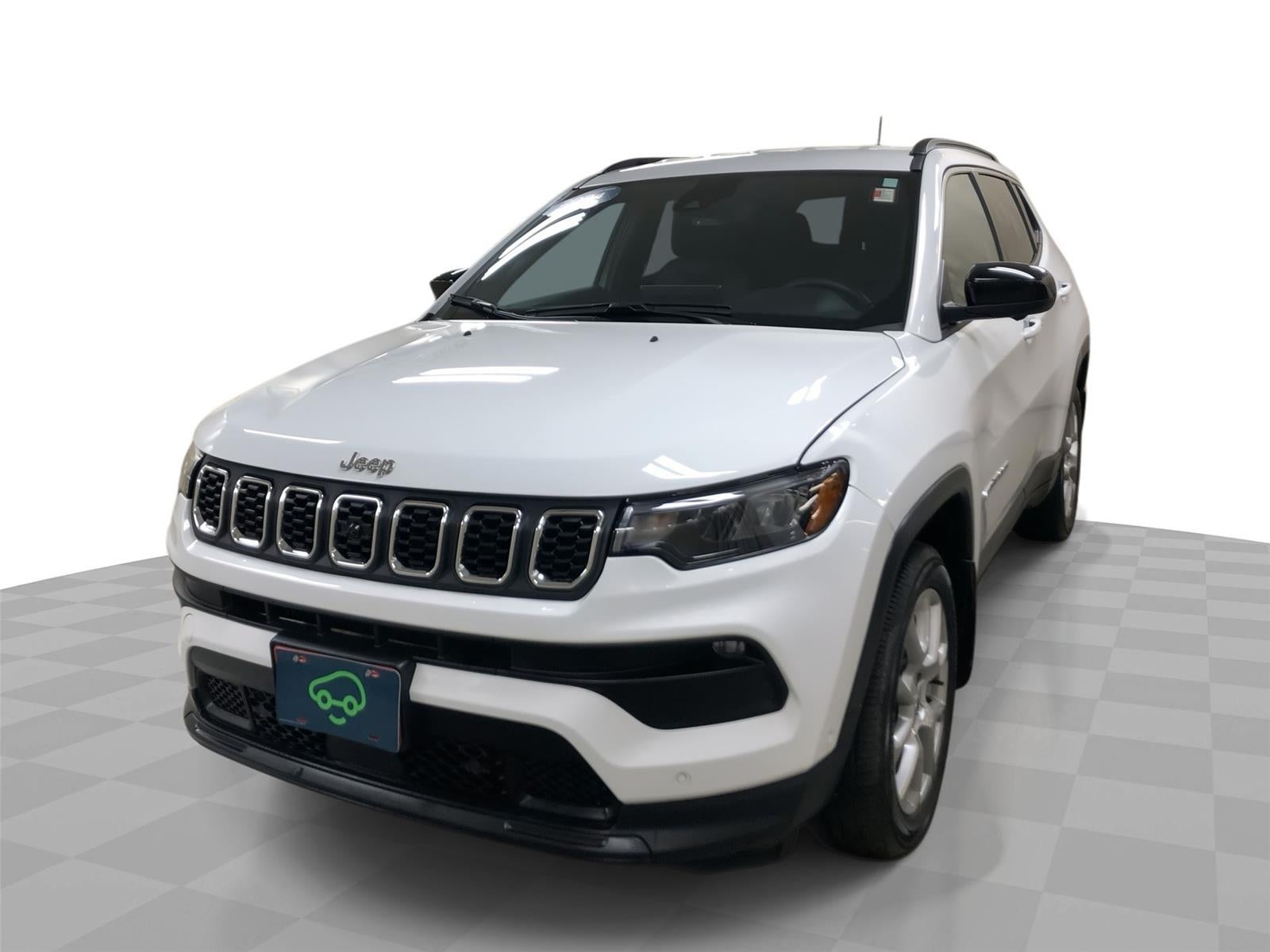 2024 Jeep Compass Latitude Lux FWD