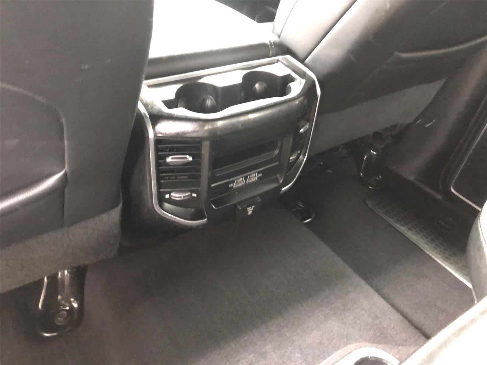 2022 RAM 2500 Laramie Crew Cab 4x4 6'4" Box