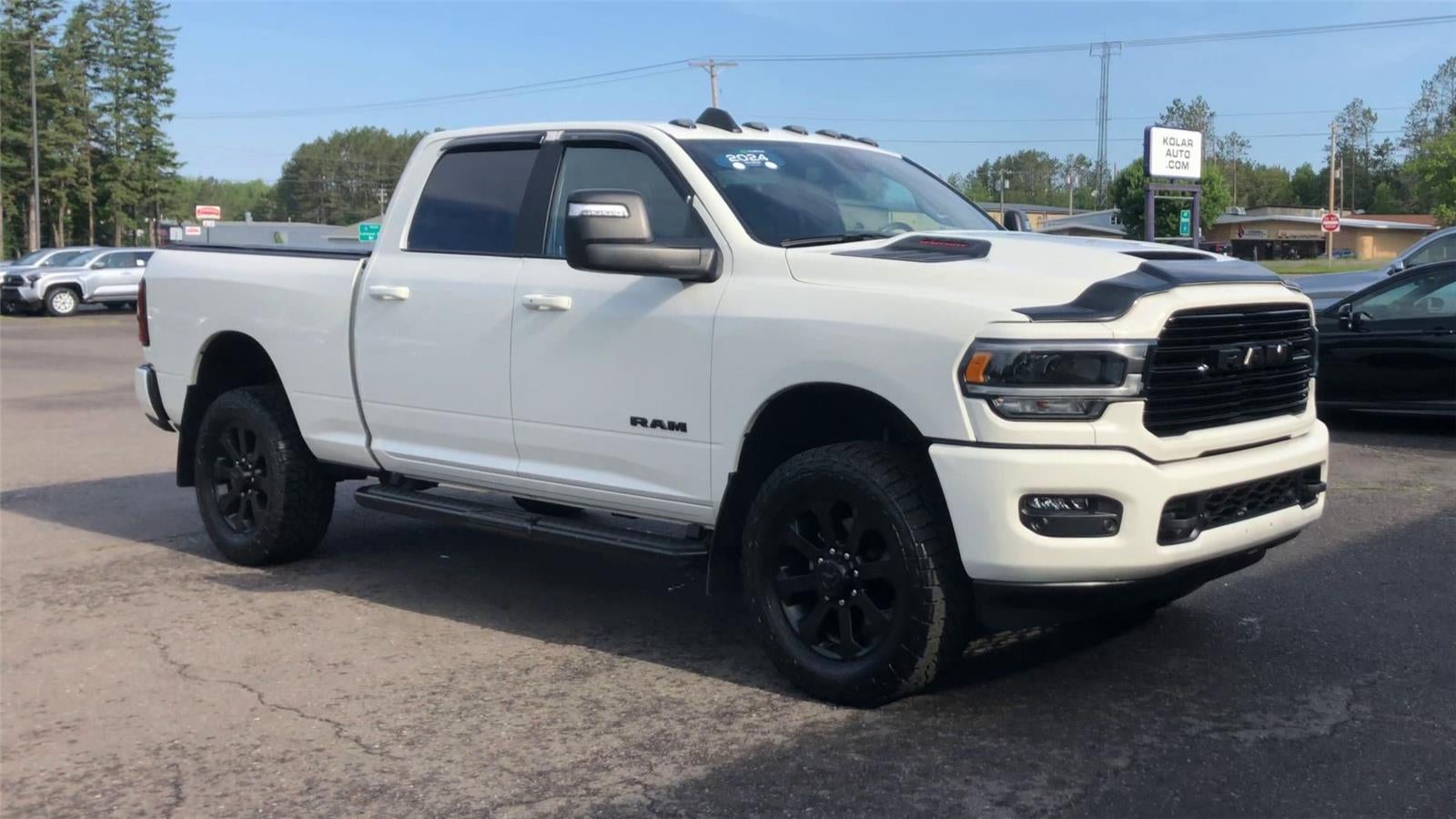 2024 RAM 2500 Laramie Crew Cab 4x4 6'4" Box