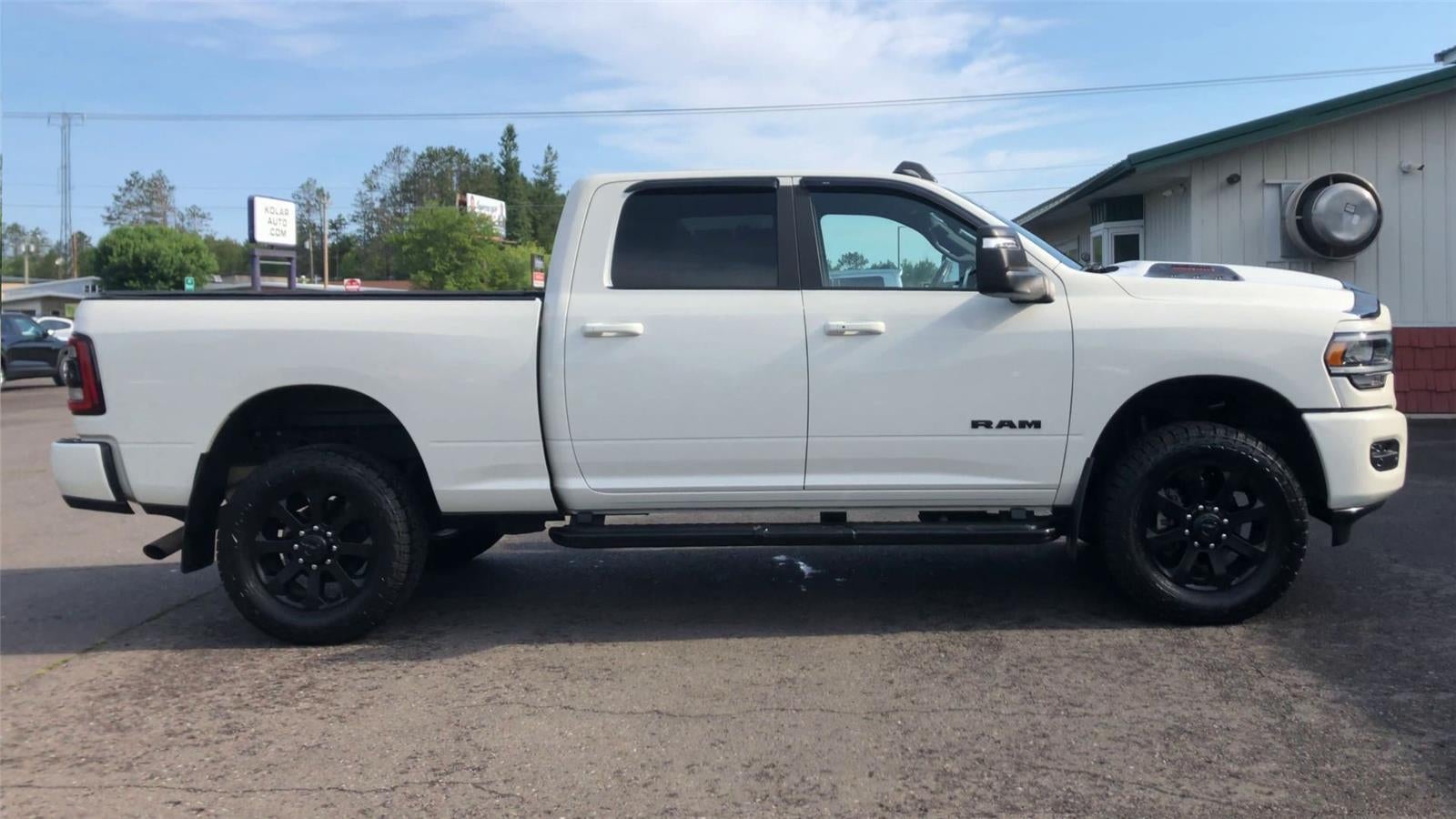 2024 RAM 2500 Laramie Crew Cab 4x4 6'4" Box