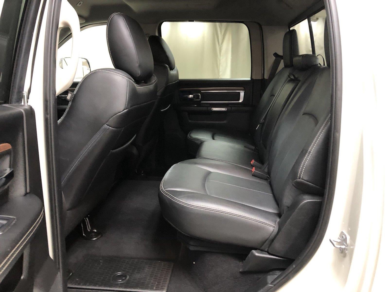 2018 RAM 2500 Laramie Crew Cab 4x4 6'4" Box