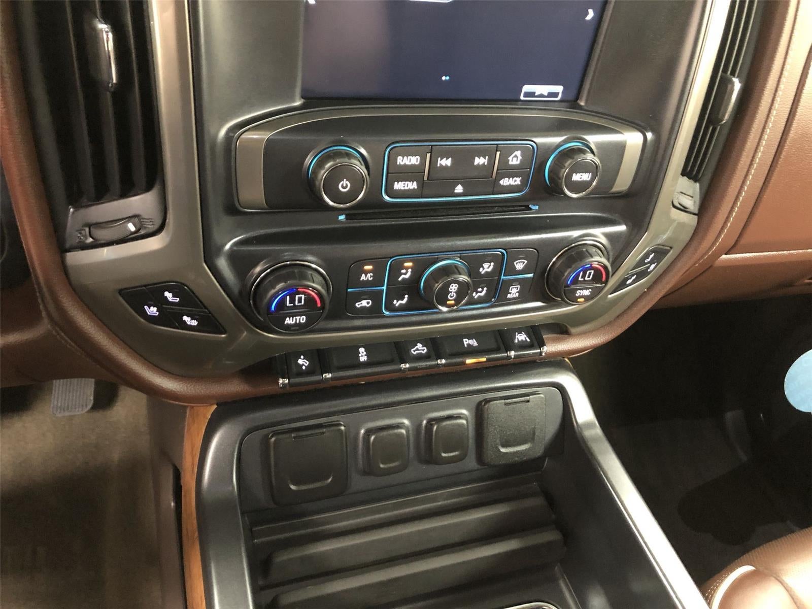 2016 Chevrolet Silverado 1500 High Country