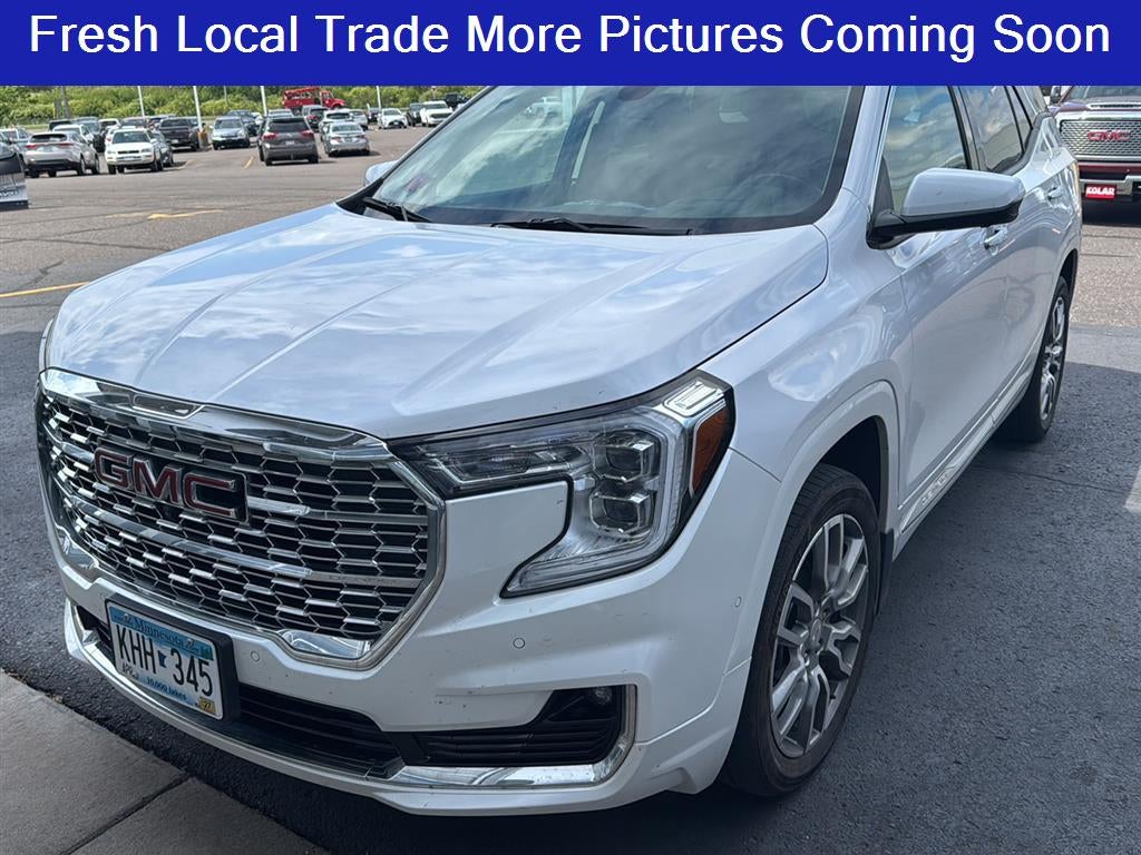 2023 GMC Terrain Denali