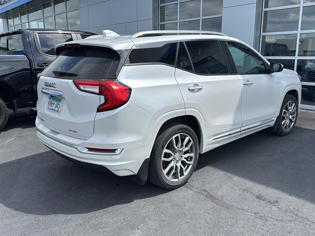 2023 GMC Terrain Denali