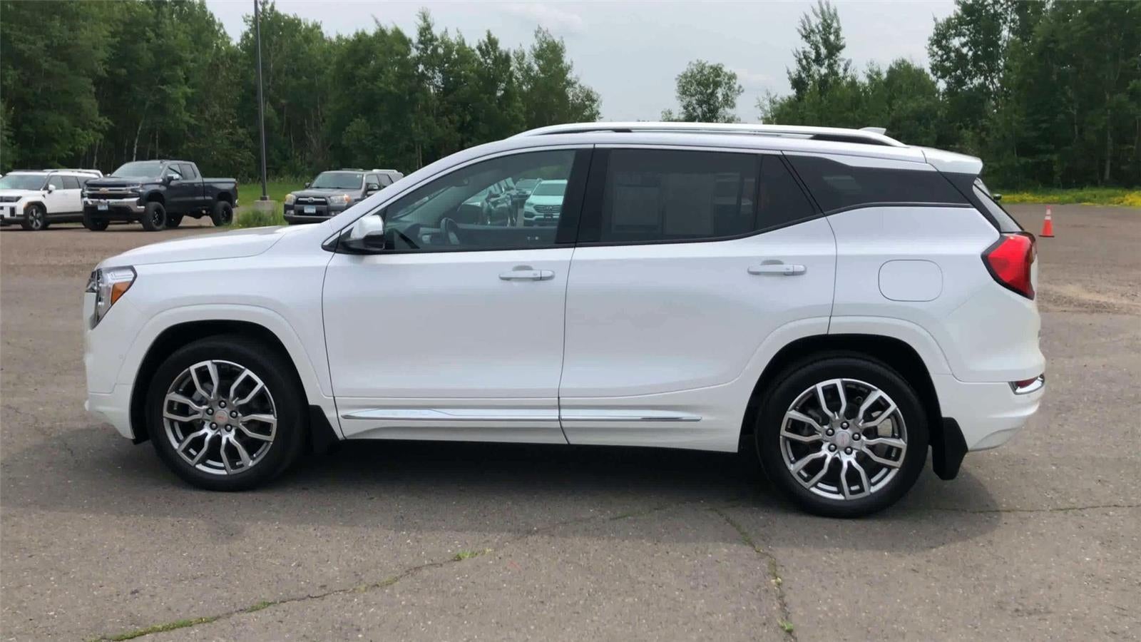 2023 GMC Terrain Denali
