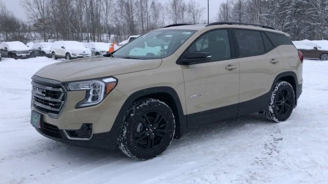 2023 GMC Terrain AT4