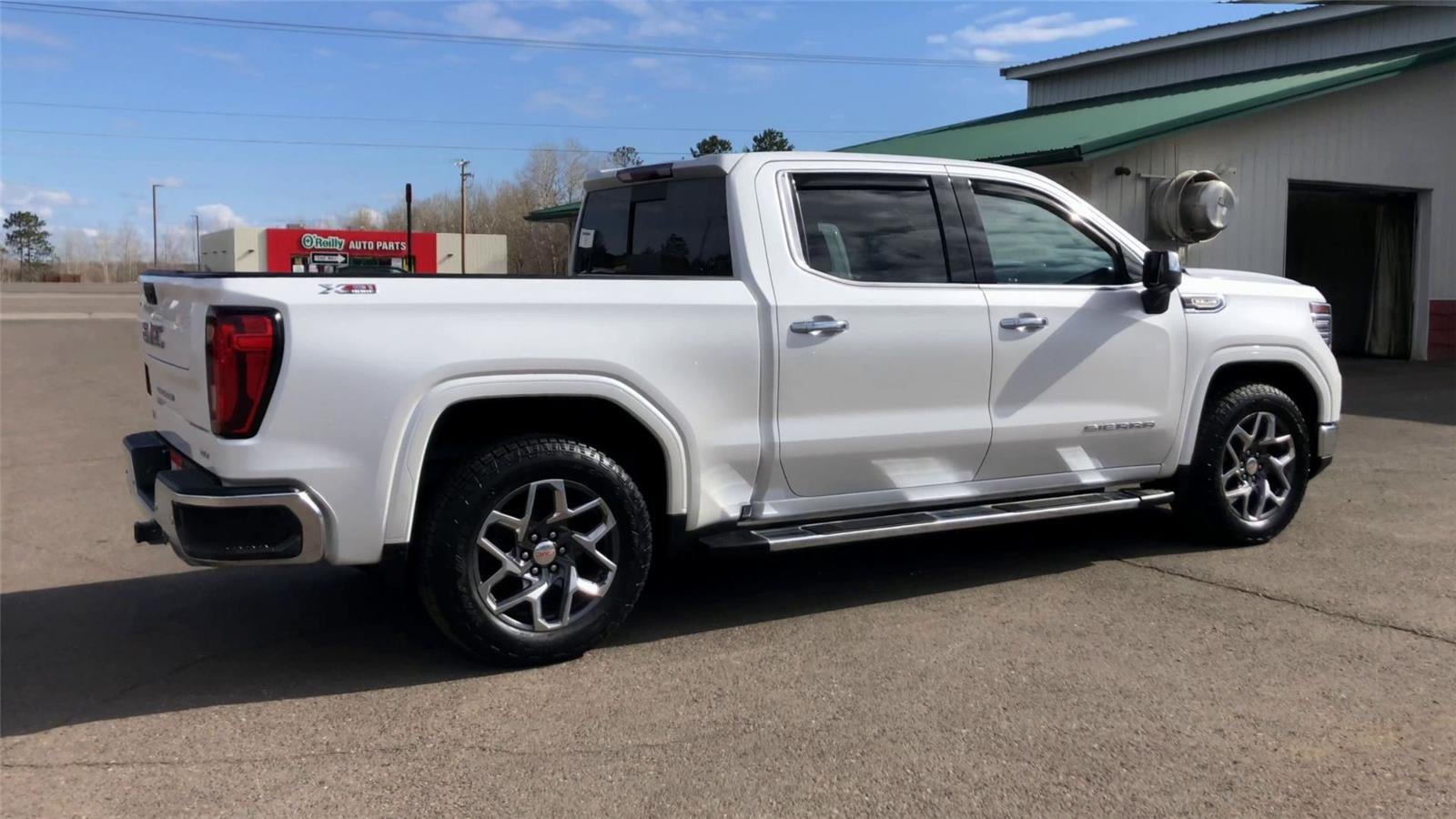 2022 GMC Sierra 1500 SLT
