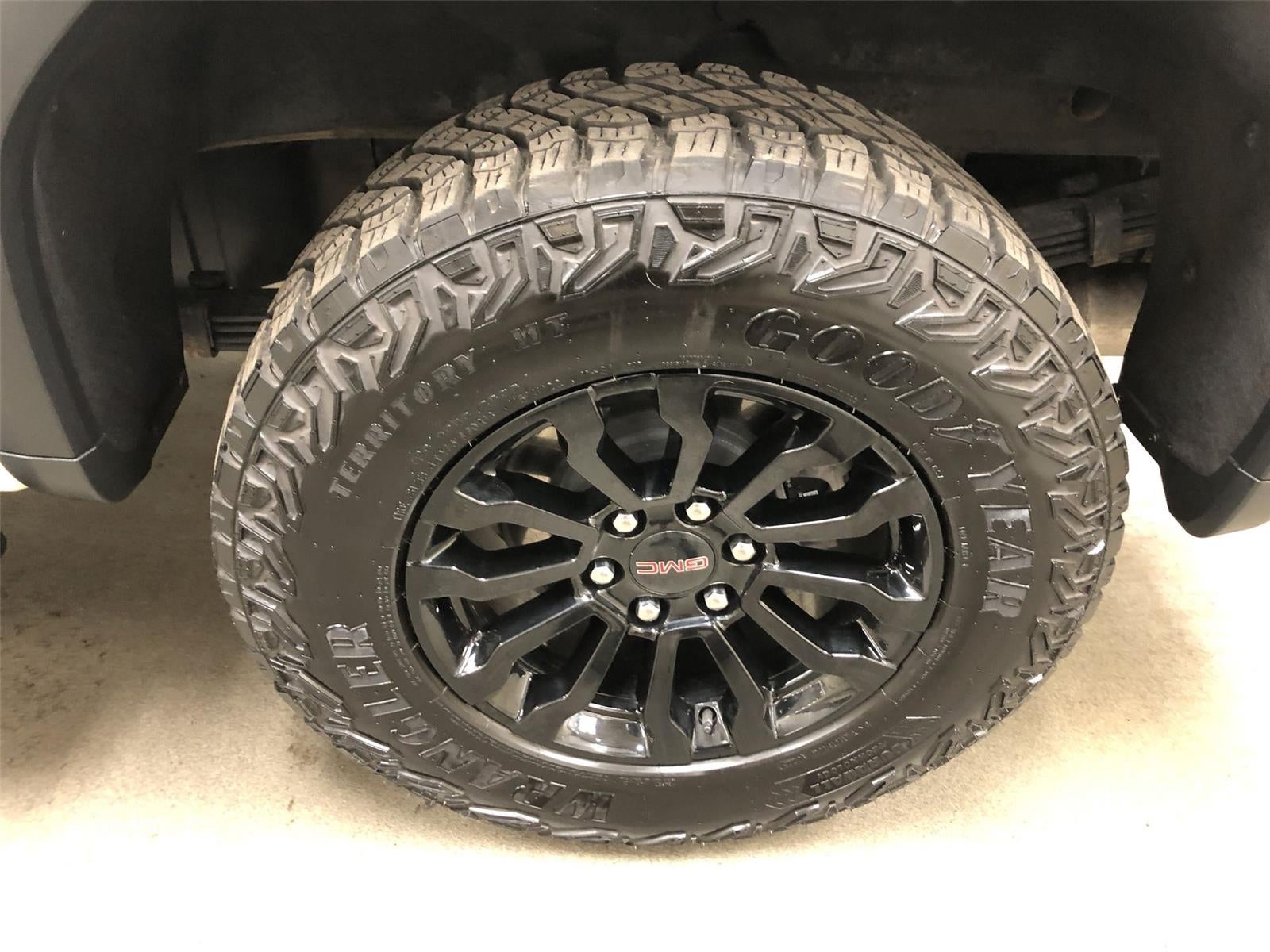 2023 GMC Sierra 1500 AT4X