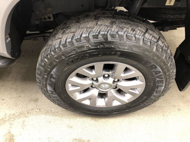 2018 Toyota Tacoma SR5 V6