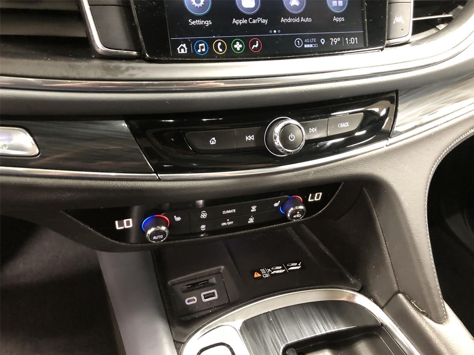 2024 Buick Enclave Essence