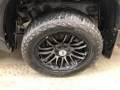 2023 Toyota Tundra 4WD Platinum