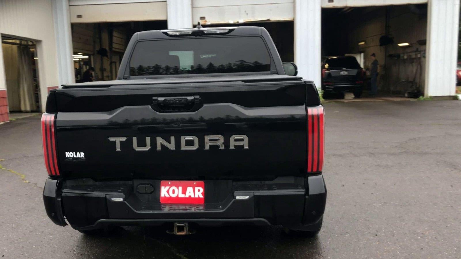 2023 Toyota Tundra 4WD Platinum