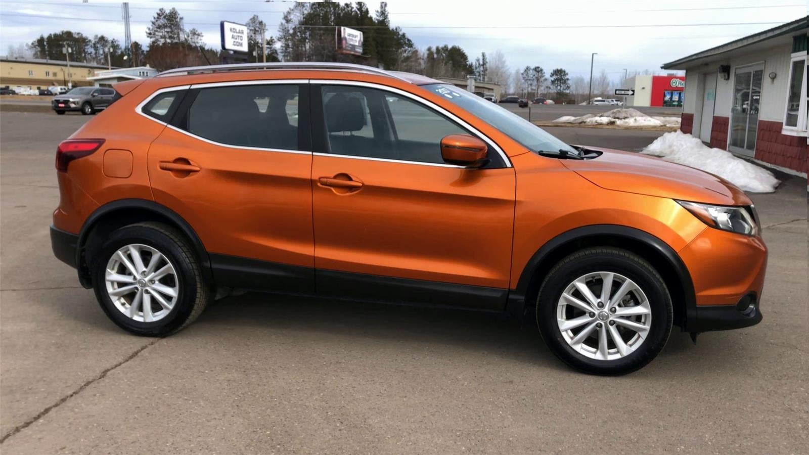 2017 Nissan Rogue Sport SV