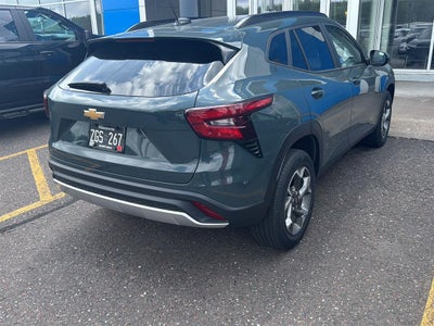 2025 Chevrolet Trax LT