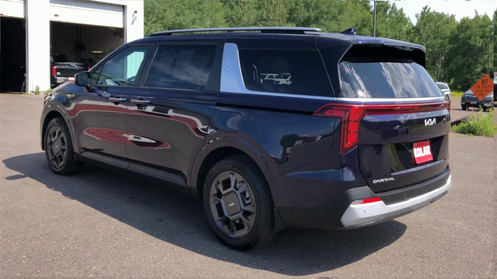 2025 Kia Carnival MPV Hybrid EX