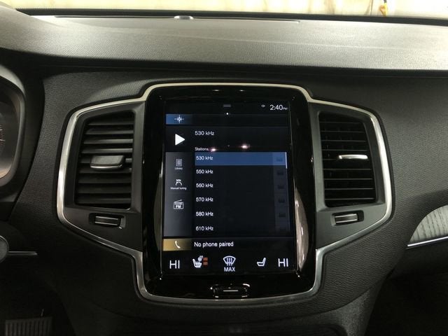 2020 Volvo XC90 Momentum