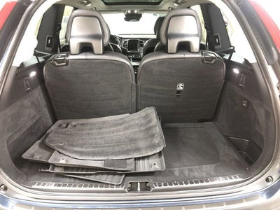 2020 Volvo XC90 Momentum