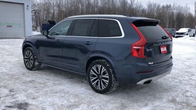 2020 Volvo XC90 Momentum