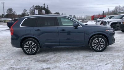 2020 Volvo XC90 Momentum
