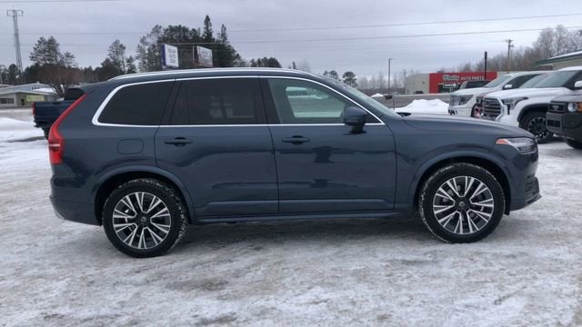 2020 Volvo XC90 Momentum